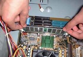 Installing Computer RAM